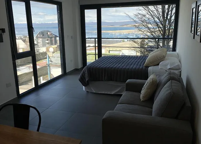 Southern Suites B8